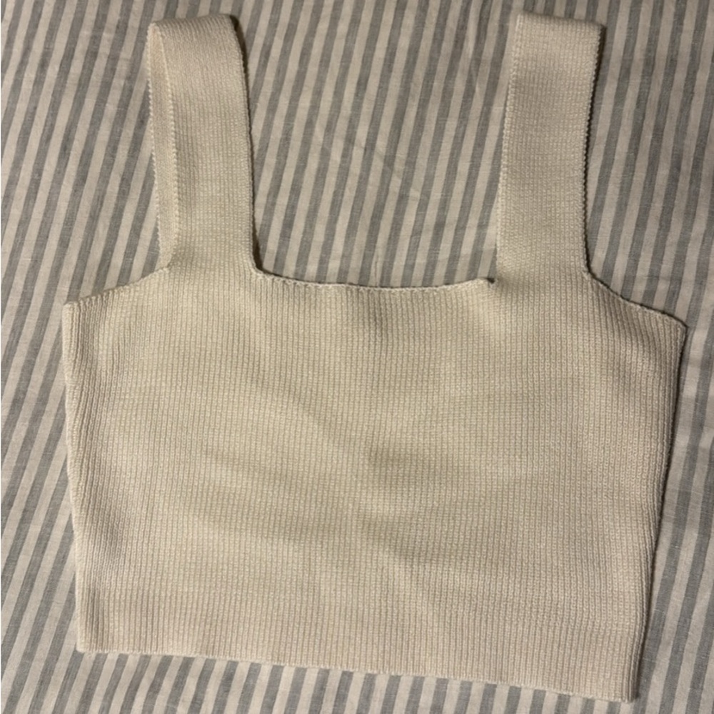 Solai White Women's Crop Top